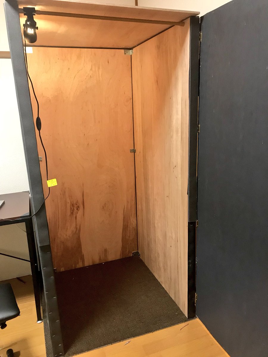 Uzivatel Shi0ri 吉澤 詩織 Na Twitteru 屋根つけた あとは内装 ฅ W ฅ ボーカルブース 自作ボーカル ブース Vocal Booth Vocalbooth Japan 疲れた この屋根 持って 2km 歩いた