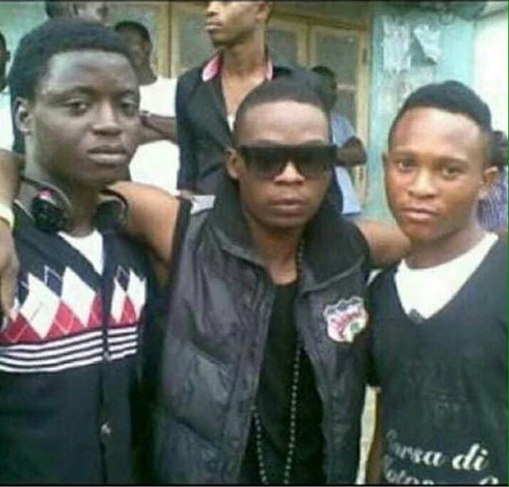 FunnyAfrica's tweet photo. Money is good sha. Tag them please #FAThrowback https://t.co/bqhEH6IERK