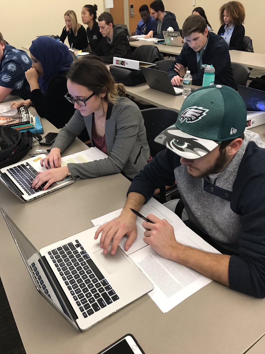 StocktonMUN's tweet photo. Working on our position papers after hearing from award winning students on how to write a great position paper! 7 weeks until our NY conference! https://t.co/PtDhxBzbSG