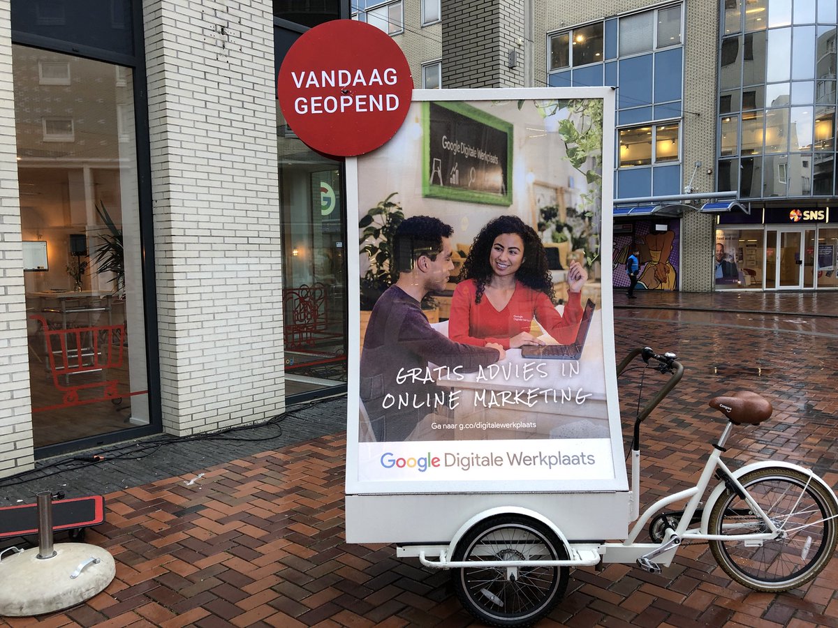 Eerste stap naar toekomstig #ZuidoostValley dat het huidige #SilliconValley naar de kroon gaat steken?? Een droom of binnenkort werkelijkheid. In ieder geval is Google in Zuidoost neergestreken in de Arenapoort. Je kunt binnenlopen voor gratis workshops online marketing.