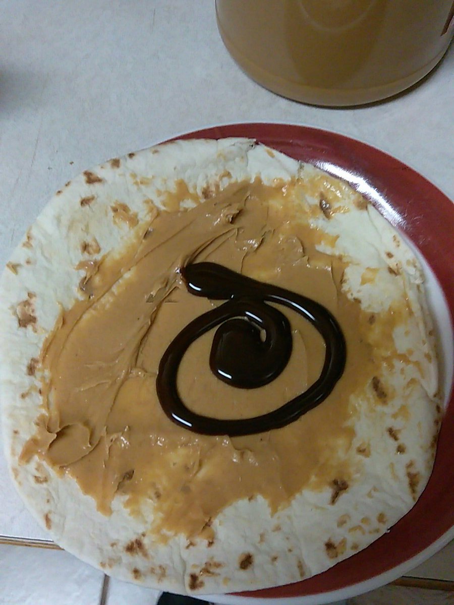 trey_mata's tweet photo. My own child, pan de maní chocolate https://t.co/IkxGLHpcGJ