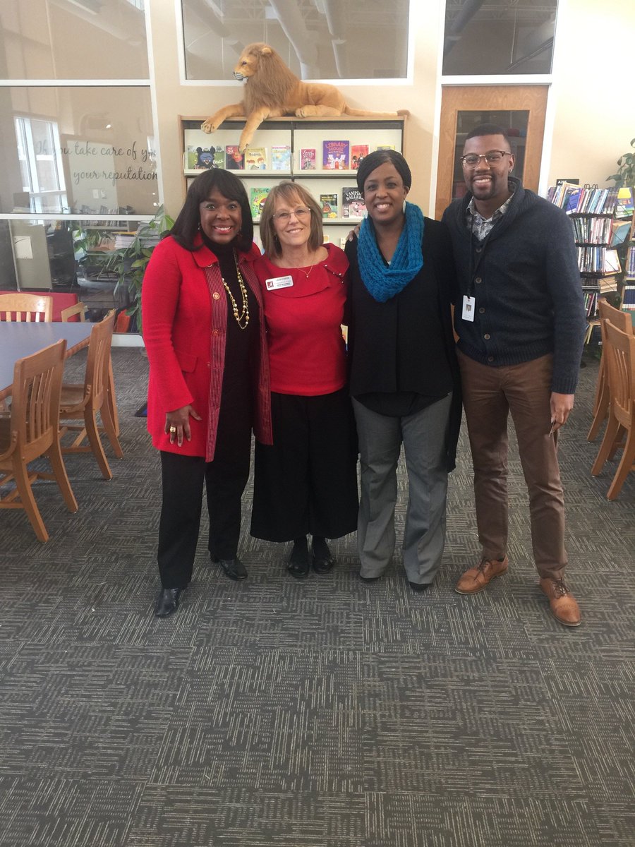 UASSWFIELD's tweet photo. What an exciting surprise in field!  MSW student Tavaris Williams meets @RepTerriSewell @ field placement - Oliver Elementary School!  Can't wait for SW students to hear from @RepTerriSewell and AL &amp; OSU delegation @UASWDCFlyIn!  @UA_SocialWork #RollTide #SWField #SocWorkEd https://t.co/uPYaPy9ErP