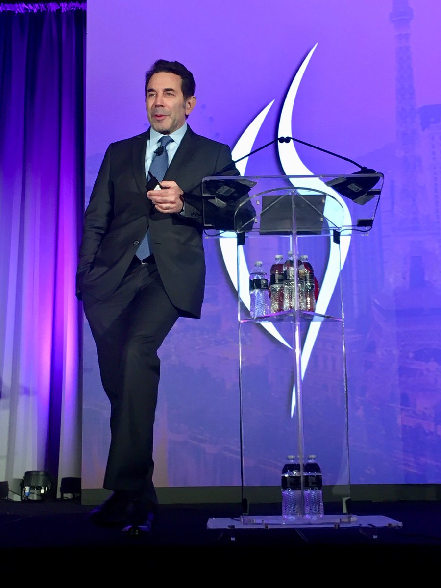 AACS_News's tweet photo. Getting a behind the scenes look at @BotchedTV with @DrPaulNassif. #AACS18 #cosmeticsurgery #botched #liposuction #rhinoplasty https://t.co/TrFg3F0nl3