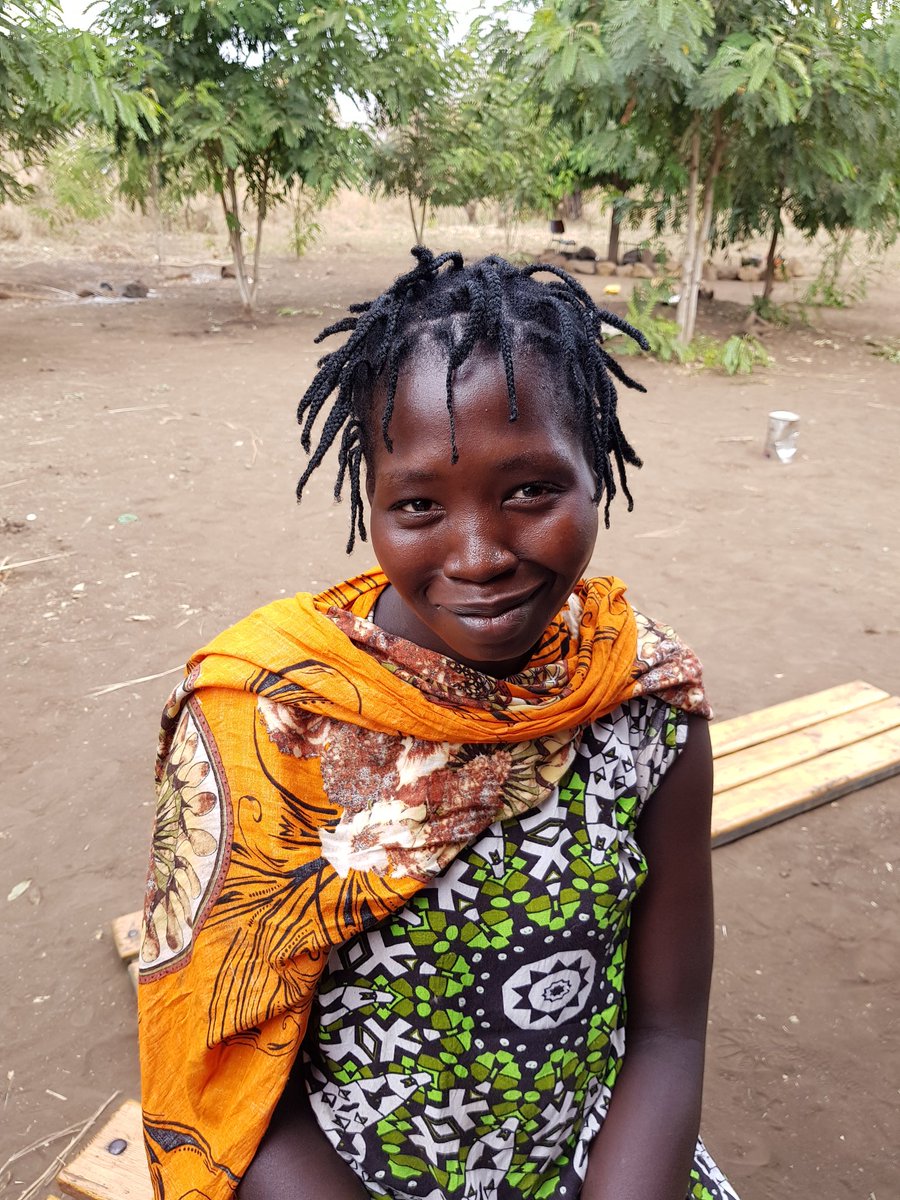 readingbp's tweet photo. #Ethiopia2018. Despite her hard life in this remote place, she still smiles beautifully. #T'aPotribe, #Ethio-Sudanese border. #globalanglicans https://t.co/Qkbws8lhVG
