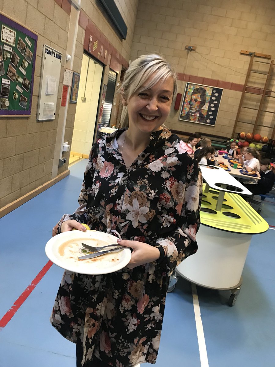 BlacklandsPS's tweet image. Wow! Lots of house points earned from lots of clean plates today! Staff joined in too #goodrolemodel @NAC_catering @NAC_EYE #zerowaste @EcoSchoolsScot