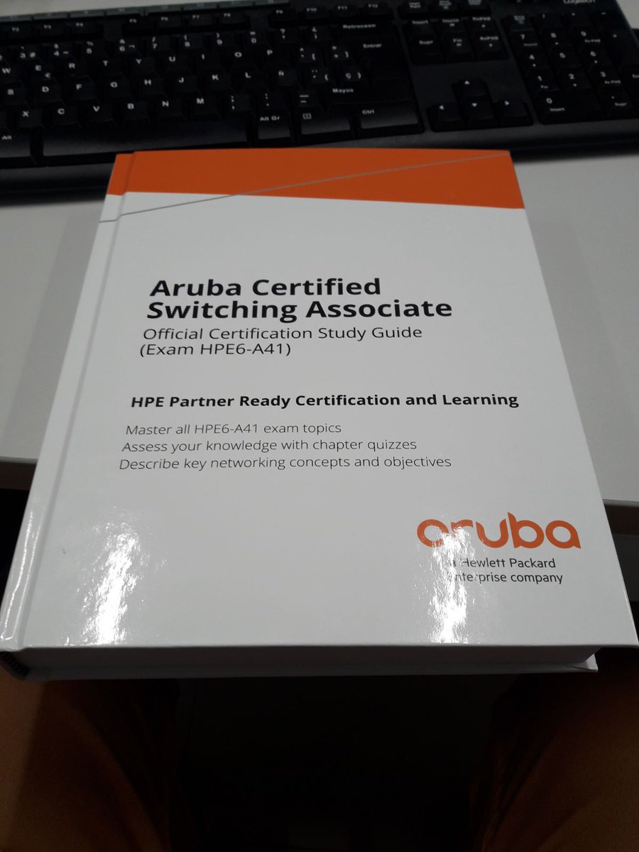 oscarzito16's tweet image. Study time #ArubaNetwork #Certificate #IT #CT #Gato 😂😂😂