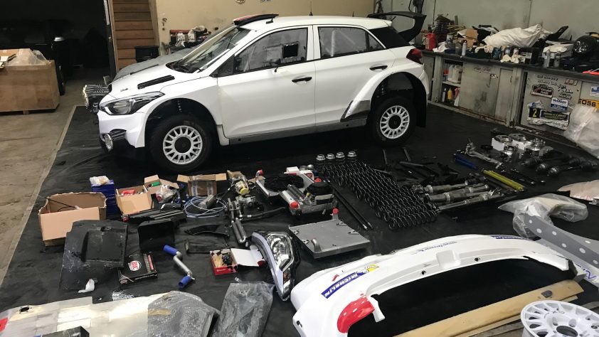 Derek McGarritys latest purchase

A <a href="/HMSGOfficial/">Hyundai Motorsport</a> I20 R5