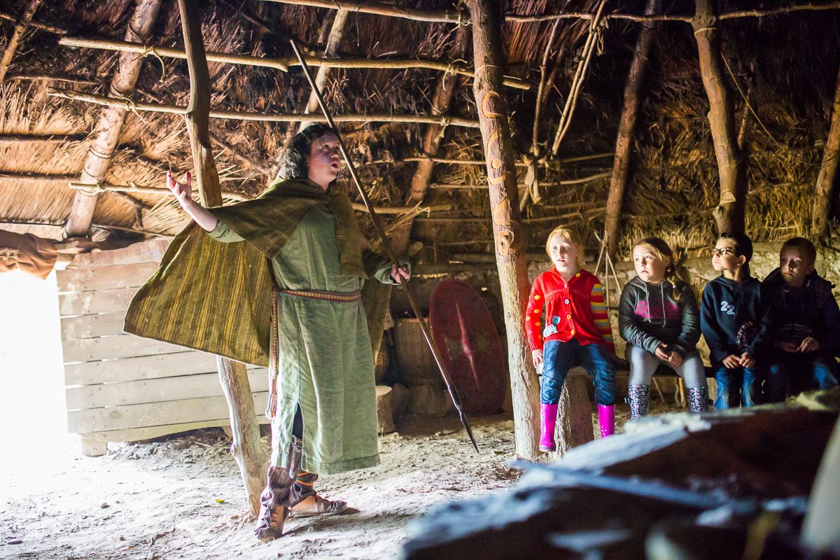 PembsCoast's tweet image. .@PembsCoast #Jobs: #CastellHenllys Iron Age Village Education and Activities Contributor. £8.45 per hour. Closes on 04/02/2018 ow.ly/UjWx30hVpXY