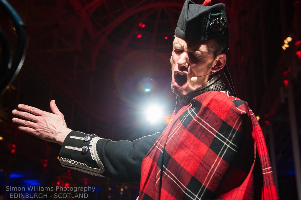 Simon Williams tweet media