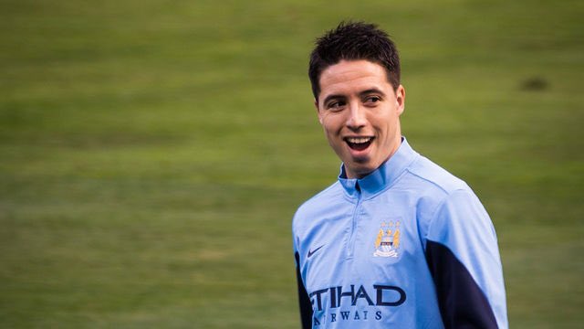 Lyca10_'s tweet image. Le monde du foot veut savoir :
Qui est le plus gros talent gâché ?

🔁 Hatem Ben Arfa
❤️ Samir Nasri