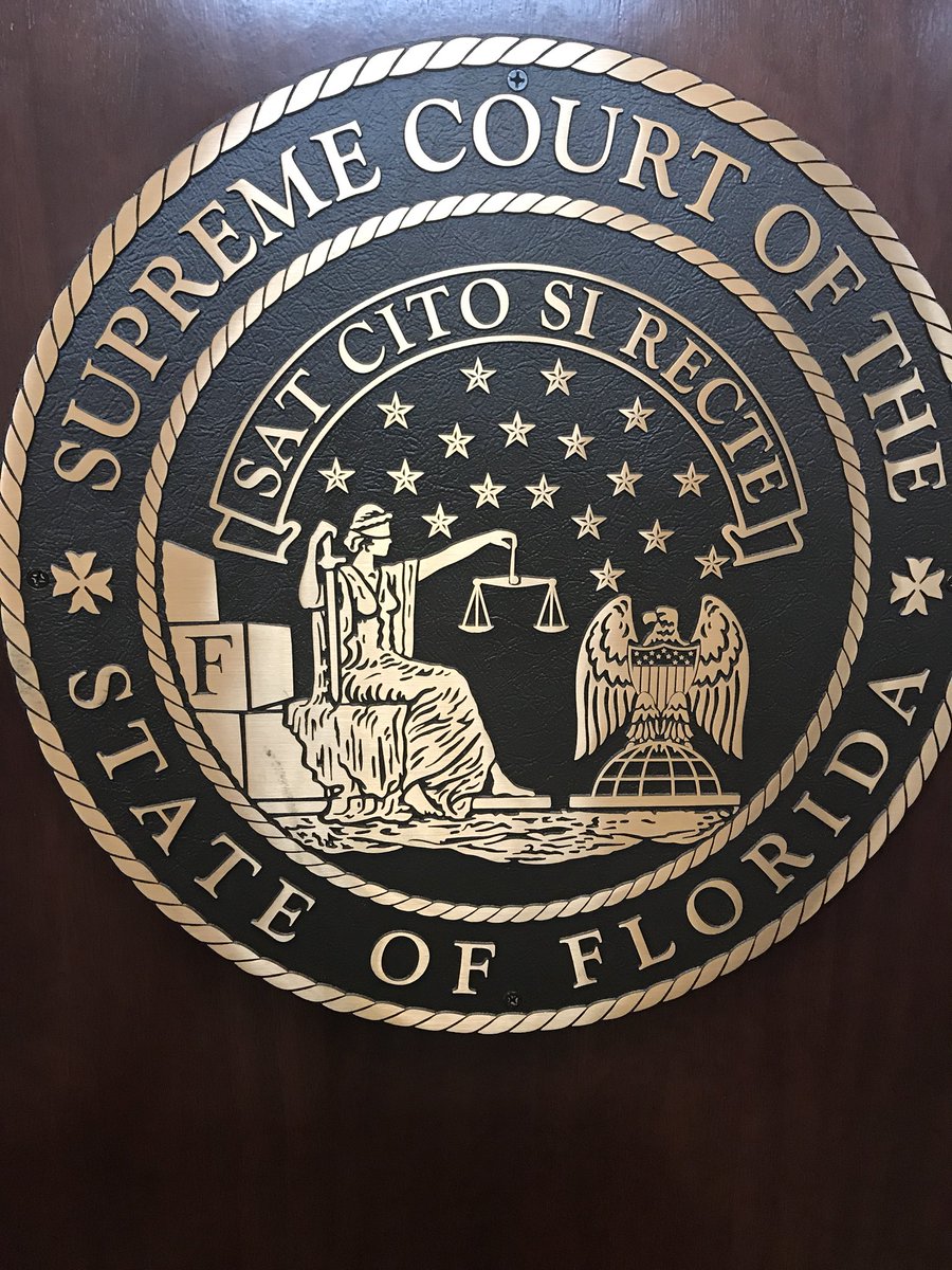 MDCPS_BEWL's tweet photo. M-DCPS Close Up Rally To Tally Middle student visit the Supreme Court of Florida to learn about the Supreme Court judicial process. #MDCPSRallyToTally @CloseUp_DC https://t.co/f29rDQD985