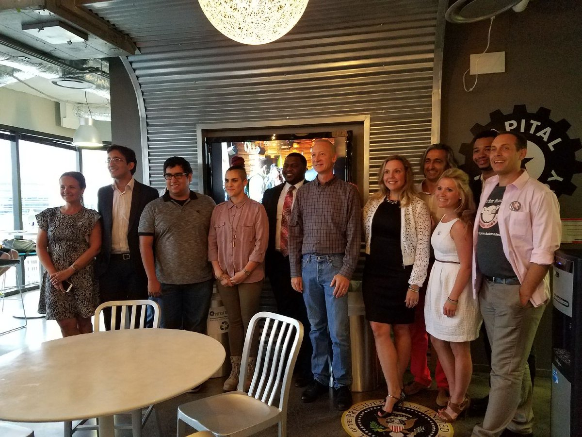 #Houston - Apps due tmrw for the $100k Diversity &amp; Inclusion Challenge. Apply today at bit.ly/100KHouston!  <a href="/TXMedCenter/">Texas Medical Center</a> <a href="/HoustonTechNews/">Houston Tech News</a> <a href="/HouUrbanLeague/">Houston Urban League</a> <a href="/HAULYP/">Hauly Patrick</a> <a href="/HoustonChron/">Houston Chronicle</a> <a href="/HoustonTX/">City of Houston</a> <a href="/TCRBCC/">HoustonBlackChamber</a> <a href="/HouBlackChamber/">Greater Houston Black Chamber</a> <a href="/HispanicHouston/">Hispanic Houston</a> <a href="/hispanichou/">HispanicHouston.com</a> <a href="/CapitalFactory/">Capital Factory ⚙️</a> <a href="/stationhouston/">StationHouston</a>