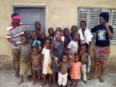 OneBillionDrops's tweet photo. OBD will be sponsoring a fundraiser to cover the costs of delivering clothes and school supplies to Ghana!  We are working w/ a local group in Ghana that delivers aid to streetkids. Look for the fundraiser in the coming days, get ready to support by donating or retweeting! (1/2) https://t.co/9O8xQfDBzf