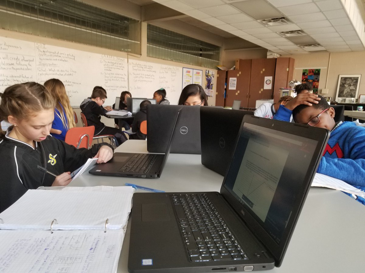 JCIBROBOTICS1's tweet photo. Just another day of fun! VIA:Career Tech..... https://t.co/RjvboBwvcy