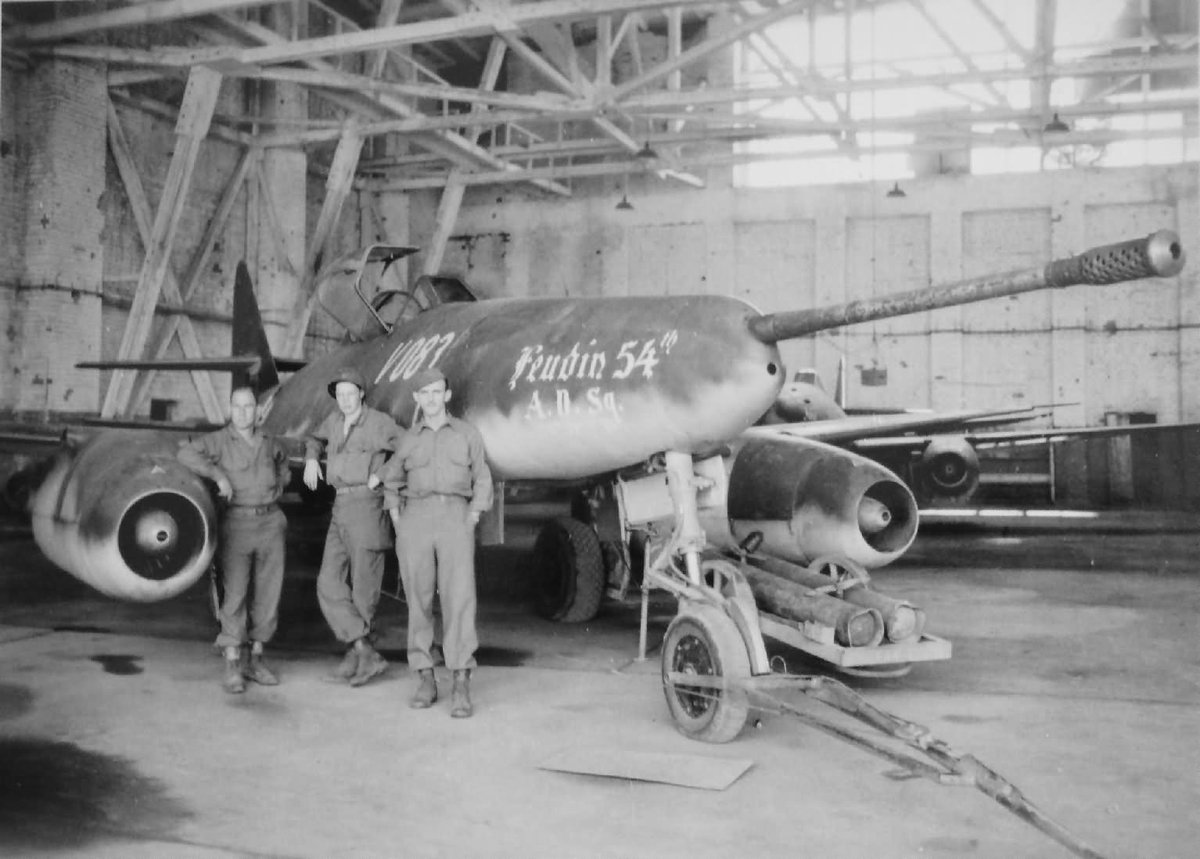 ron_eisele's tweet photo. Me262 V083 with a 50mm Rheinmetall Mauser BK 5 cannon https://t.co/OlKZ8EFgED