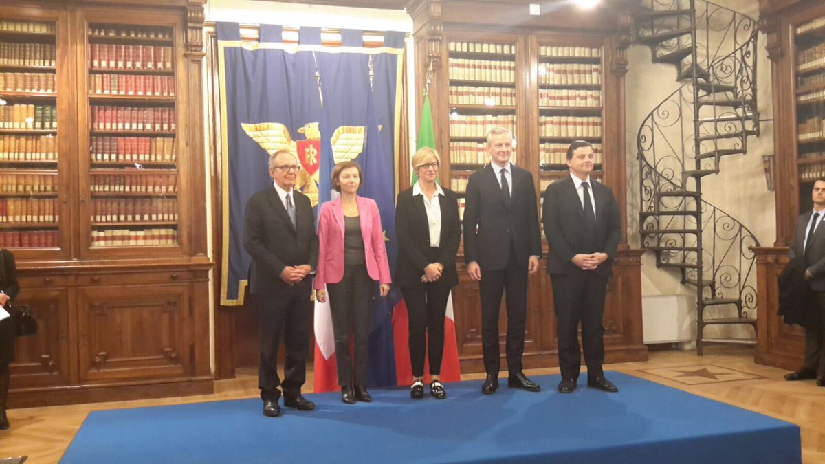 CarloCalenda's tweet photo. Riunione oggi con @robertapinotti e @PCPadoan ed i nostri colleghi francesi: il nostro obiettivo è dar vita ad una grande partnership strategica industriale nel settore navale https://t.co/fZZIfWZwf4