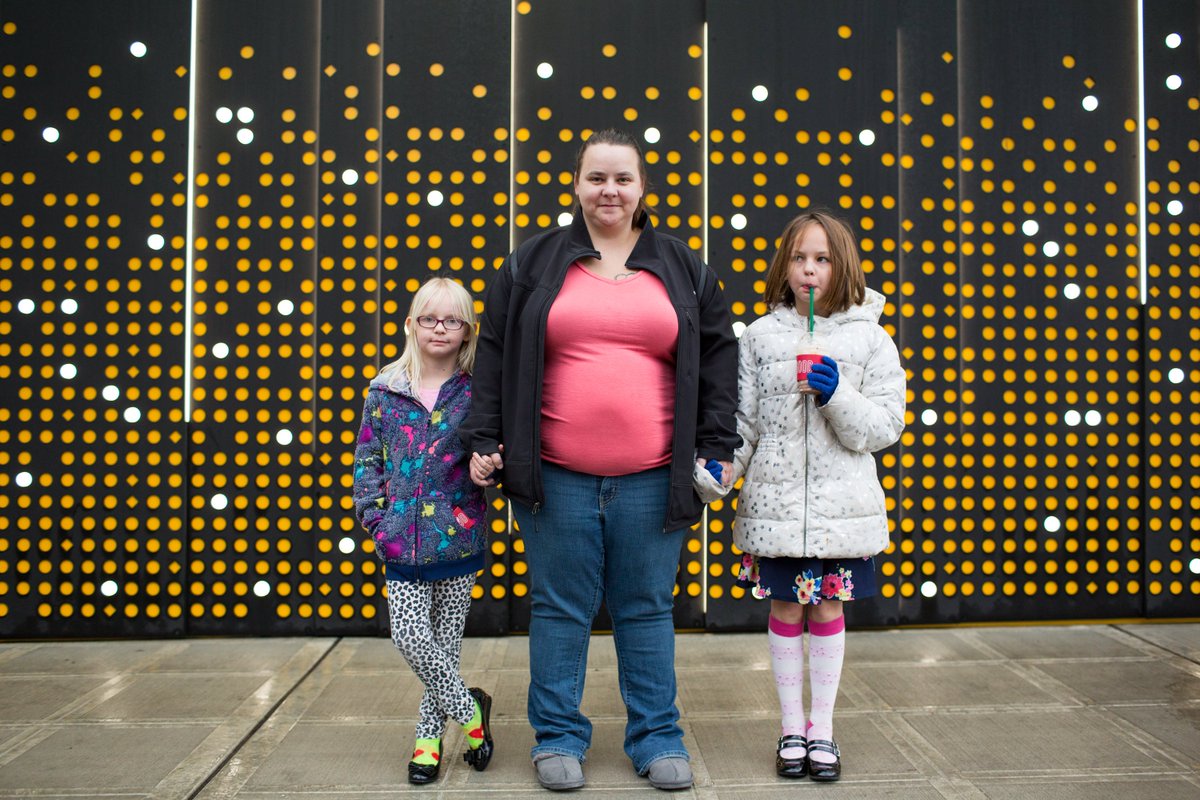 annabel_photo's tweet photo. The #AmazonSpheres officially opened this week. I photographed Ashley Keith & her daughters in front of them and #amazongostore in December for @guardian. They are sleeping @MarysPlaceWA a family homeless shelter 1 block away from Seattle’s latest corporate landmarks. https://t.co/SxOOo2EWv7