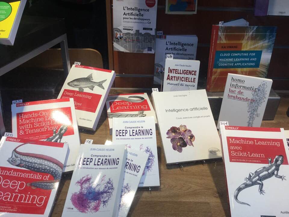 jcheudin's tweet image. Merci à la libraire @Eyrolles de mettre ainsi en valeurs mes livres sur le #DeepLearning et l’#IA #Bestseller