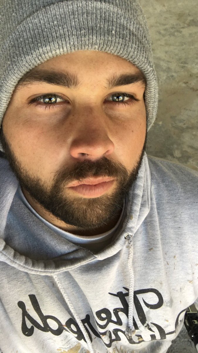 CaliRoasted's tweet image. When you got dirt on your face and up your nose from running new plumbing but you say fuck it . Hahaha