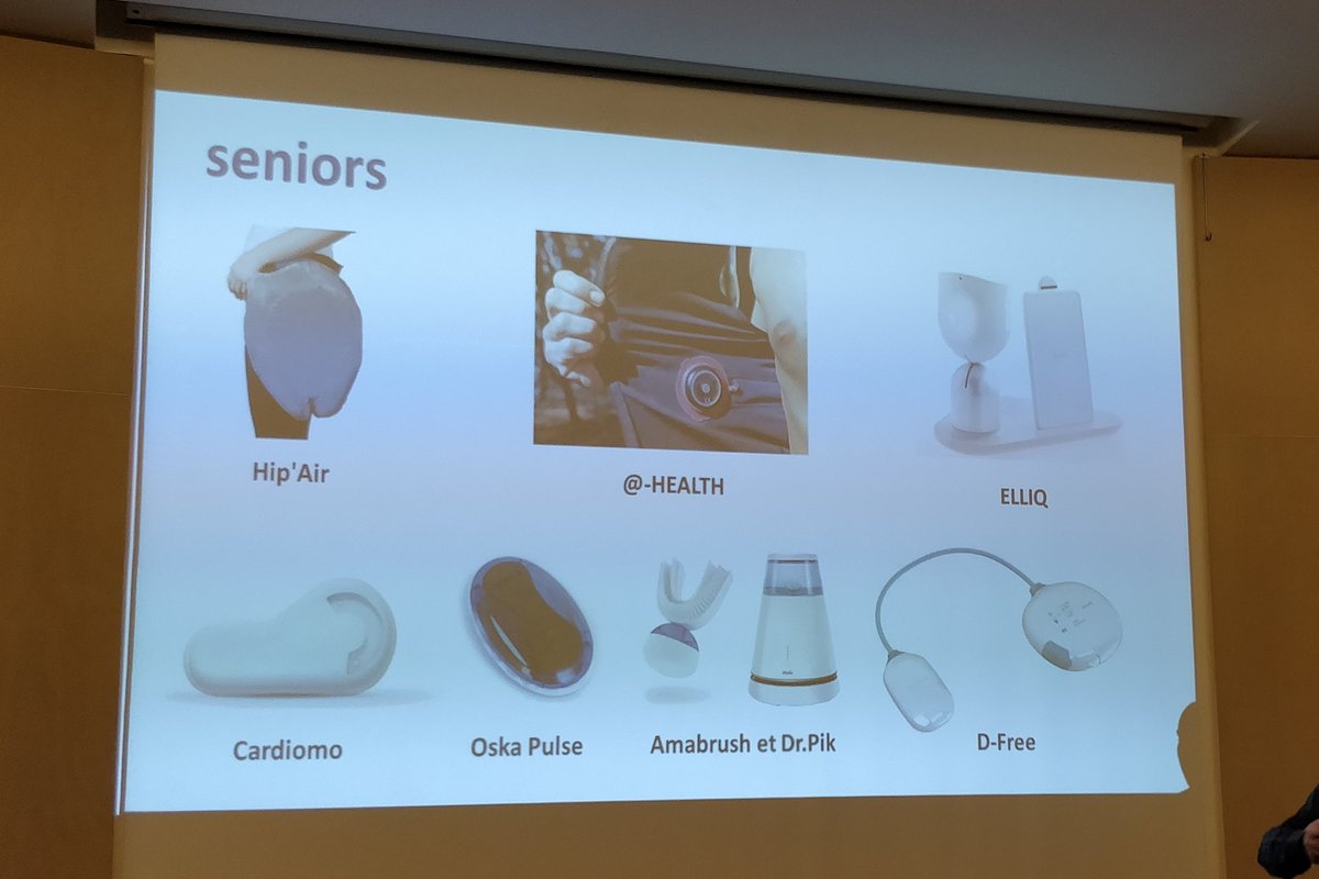 Dlalande75's tweet photo. #RetourCES2018 Les #seniors à l'honneur avec toutes les bizarreries repérées par @olivez ! #hcsmeufr #esante ... Innovations #sante ou pas !! 😜 https://t.co/VgK5moFDTb