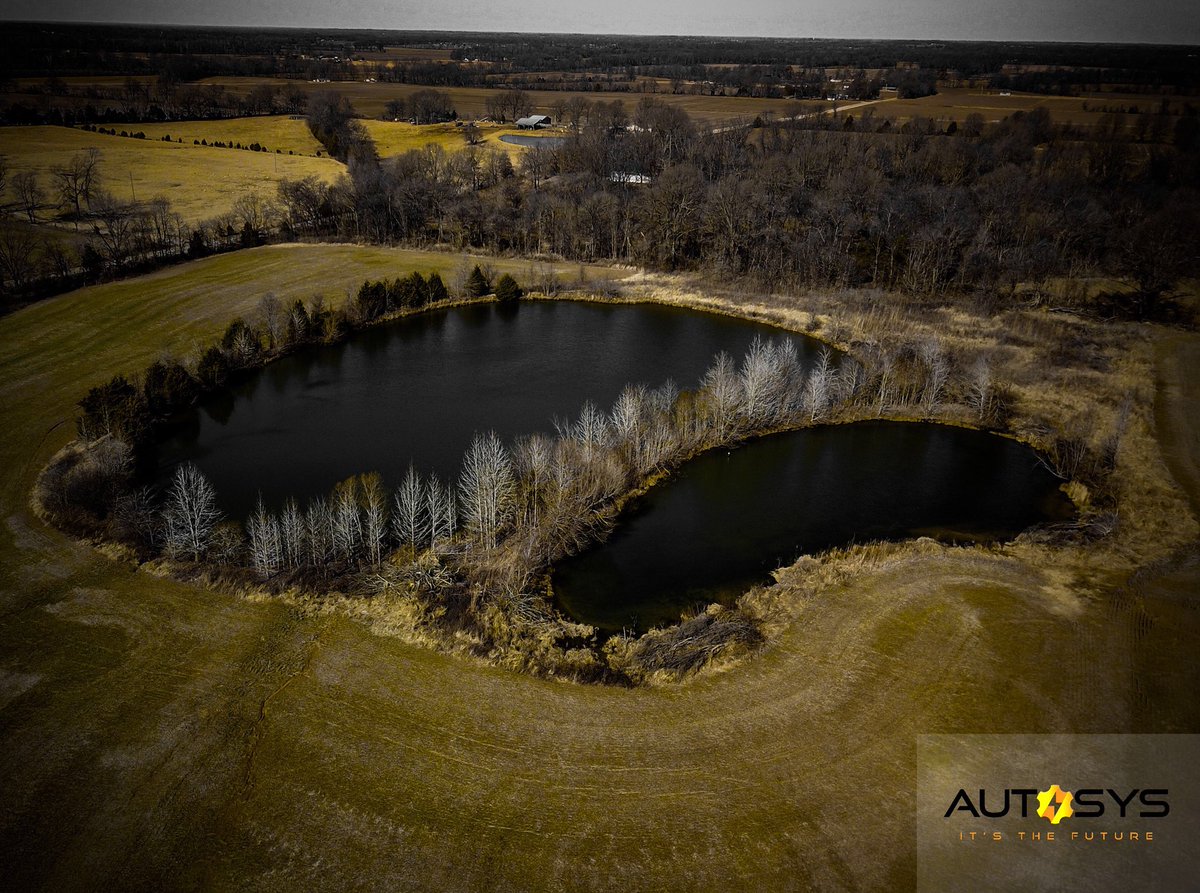 TheAutosys's tweet image. Black water. 🌲🍁🍂🌾 #drone #drones #autonomy #autonomous #uav #nature #naturephotography  #landscapephotography