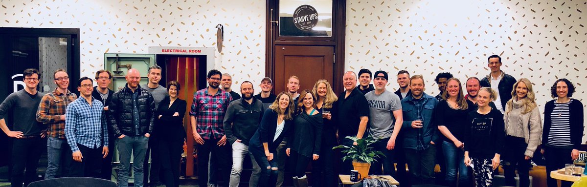 StarveUps's tweet photo. Starve Ups 2018 Class at their first Quarterly Catch Up. Deep Dives were selected for Upstar Ice Cream and Handful. This Class is going to rip. https://t.co/5YN80yDUUX