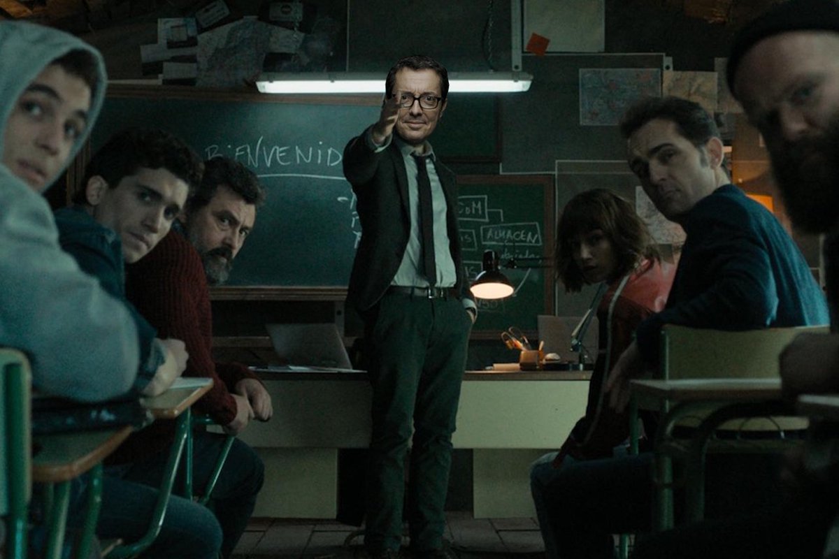 Causerie Auf Twitter La Casa De Papel Saison 2 Pour Etre En Conformite Avec Le Fpf Ils Sont Prets A Tout Pour Le Casse Du Siecle