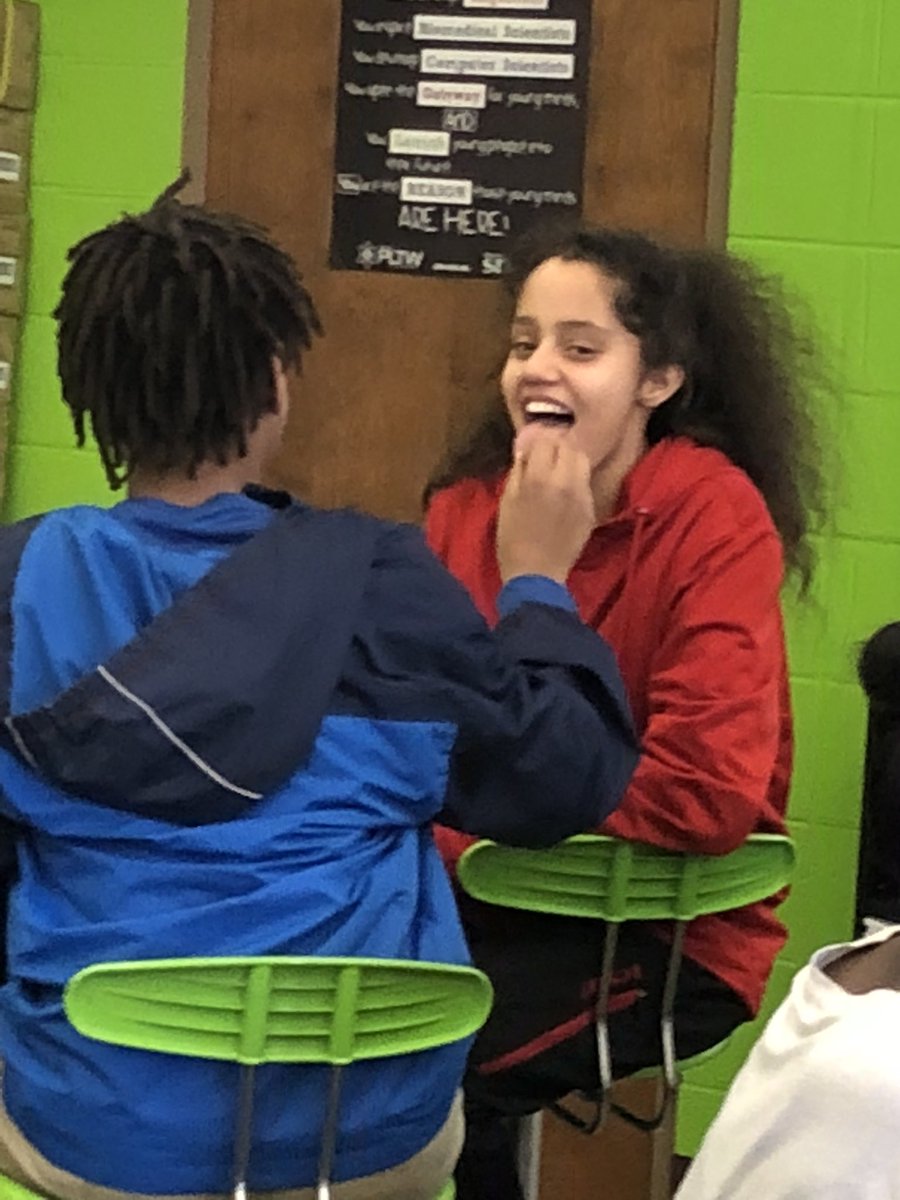 PipkinPLTW's tweet photo. More @pipkin8thgrade Ss testing if they can taste sweet, sour, salty, and bitter. Love their excitement! #piratepride @PipkinR12 @officialSPS @PLTWorg https://t.co/dZd2ddqckl