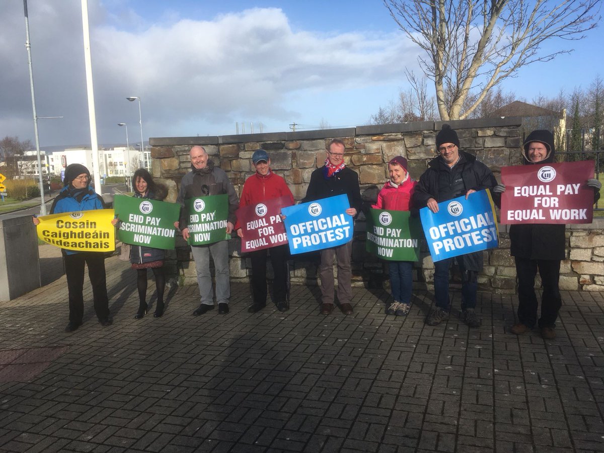 TUI_ITSligo's tweet photo. Colleagues from TUI IT Sligo Branch supporting today's lunchtime protest #PayEquality https://t.co/85T0E77GfM