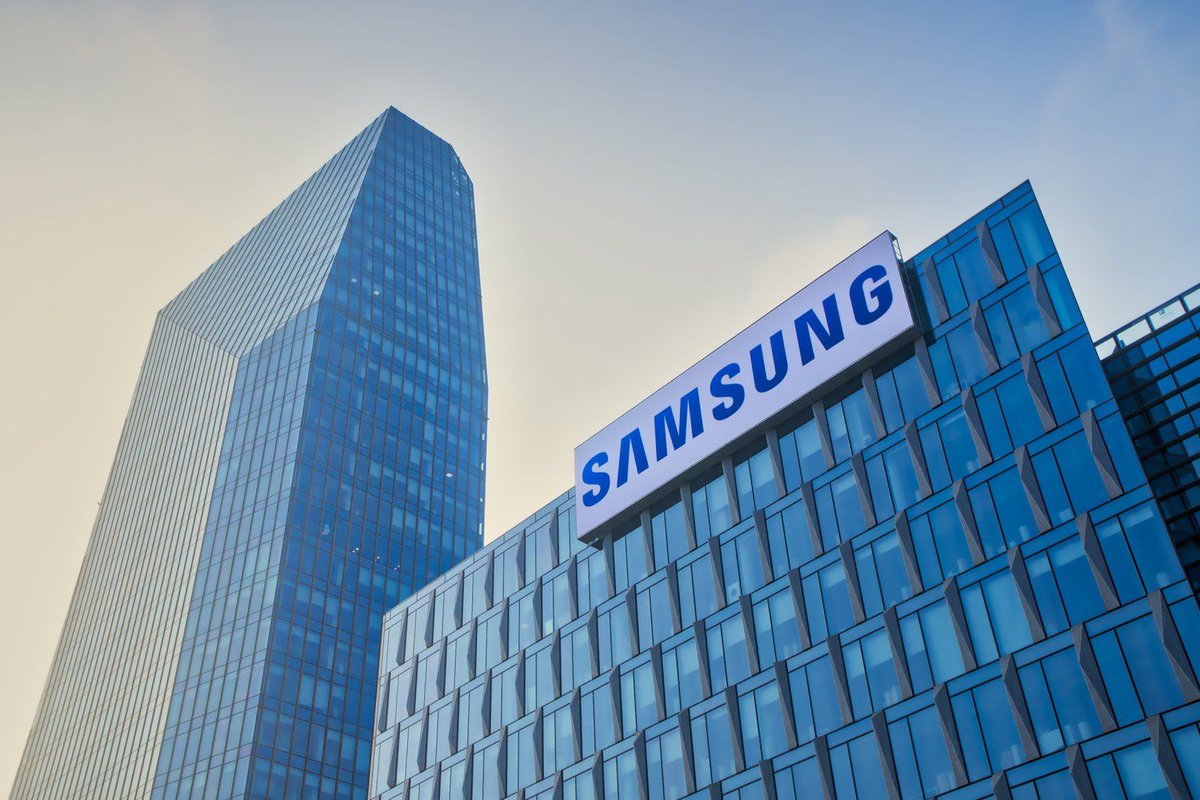 Samsung Confirms It's Now Making Cryptocurrency Mining Chips coindesk.com.convey.pro/l/a0bNplZ by #ErikVoorhees via <a href="/c0nvey/">Convey</a>