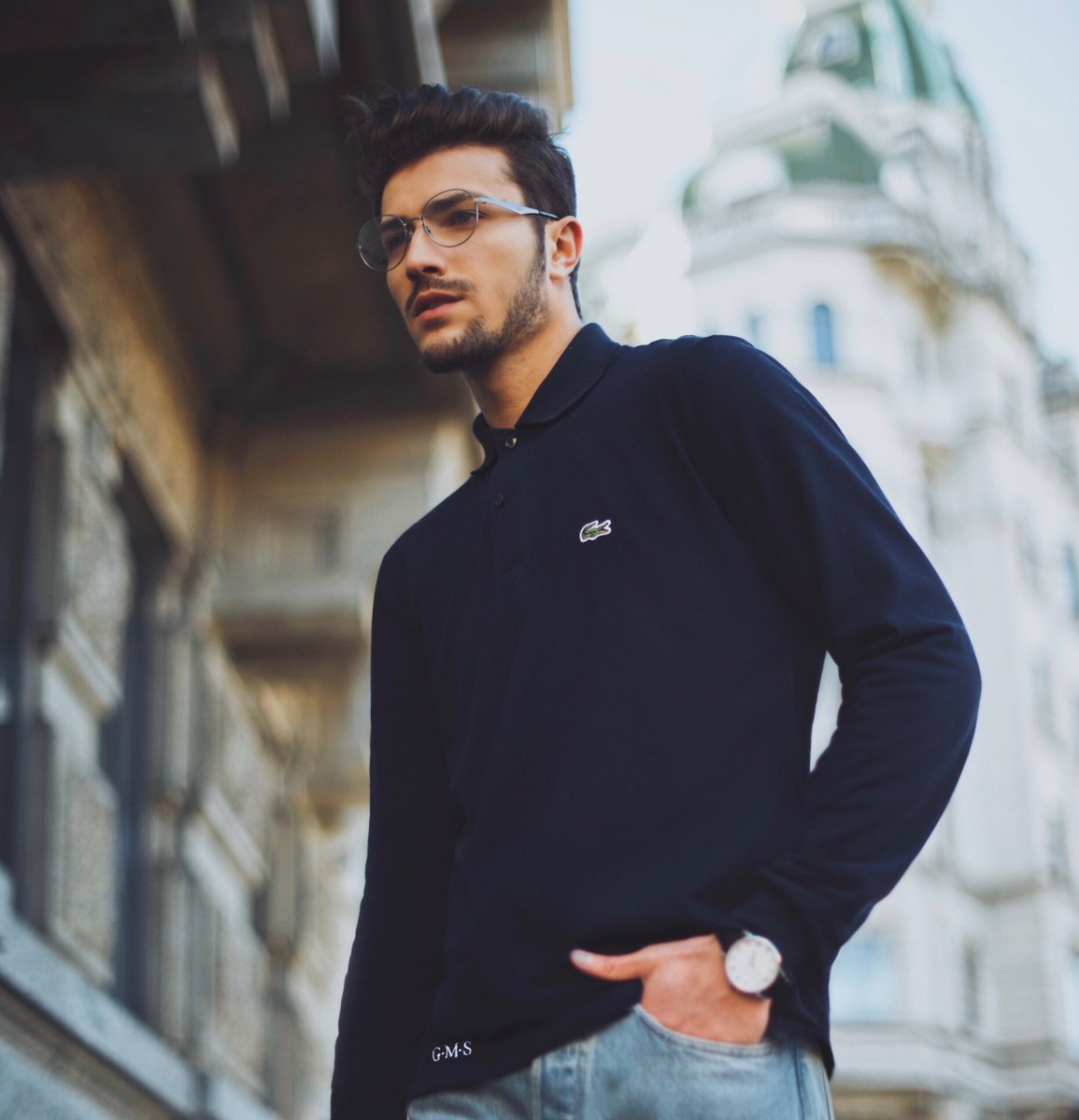 giansainato's tweet photo. Non c'è indumento più classico e al contempo raffinato di una polo @LACOSTE, e se è personalizzata è davvero unica! 🐊
#MyLacostePolo #LacosteStyle #Outfit #Milano #Fashion #Style https://t.co/cgvOo94ZU9