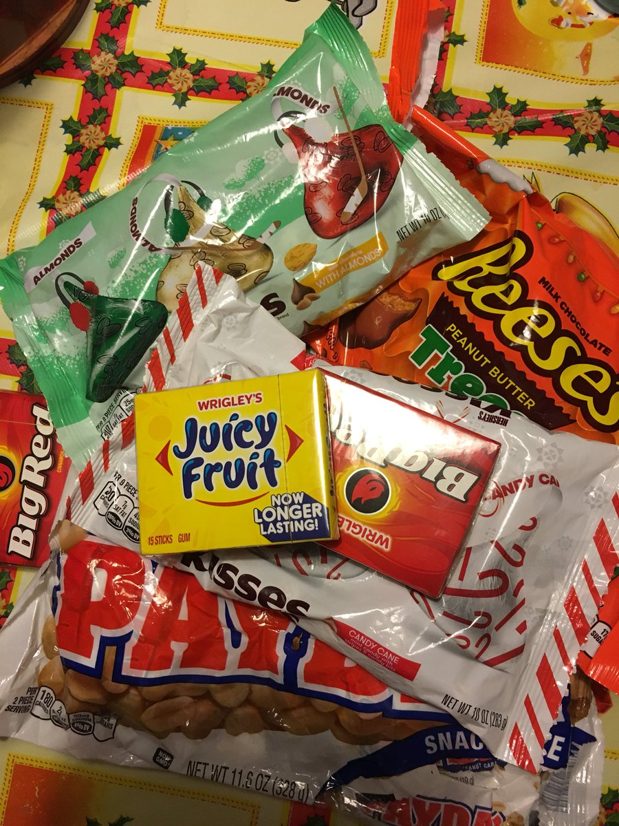 Zukka75's tweet image. @faquick @gianpy1983 Snack from ๐บ๐ธ ๐#snack #developer #codeandsnack #cleancode #peanut