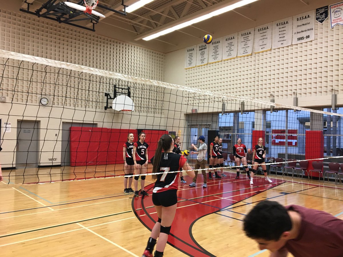 Christine Moore tweet media