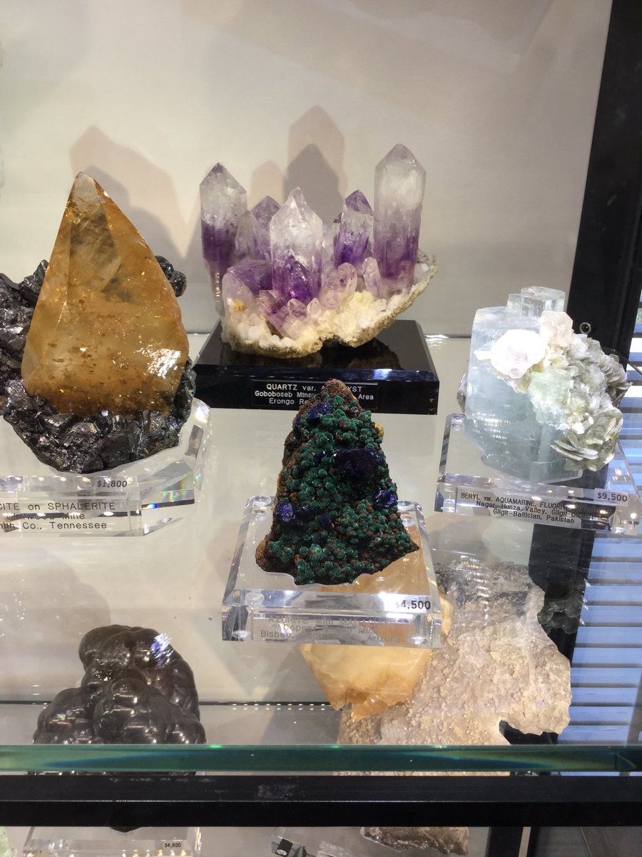 Westward_Look's tweet photo. It’s almost here! The Westward Look Gem Show starts tomorrow Friday, February 2nd! Vendors have already started setting up and are almost ready for the big show! Come and see some of the finest Gems and Minerals the world has to offer. https://t.co/Acmwvvvycr