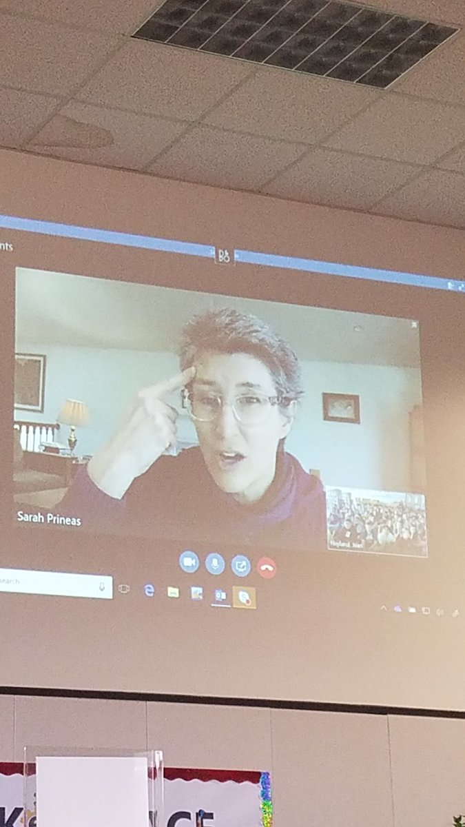 CriswellGinger's tweet photo. 4th grade Rockets thoroughly enjoying listening to author Sarah Prineas read The Lightning Thief -  Awesome! @NPERockets @sarahprineas #WRAD2018 #ccisdlibs https://t.co/cjSma55SV8