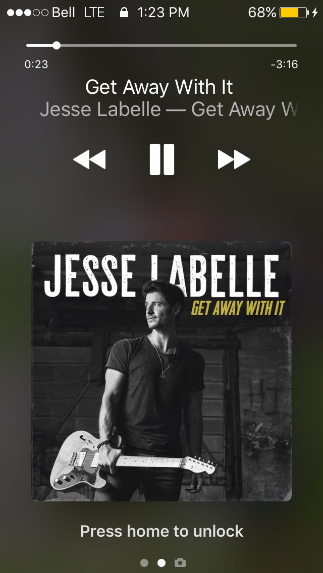 futuremrsschad's tweet photo. @SXMTheHighway is there any other way to road trip? #GetAwayWithIt @jesselabelle https://t.co/K4XlVHWh00