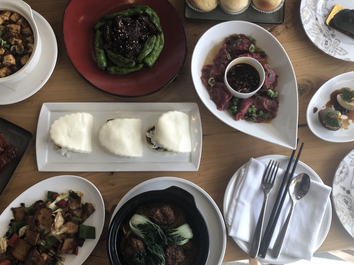 China Live tweet media