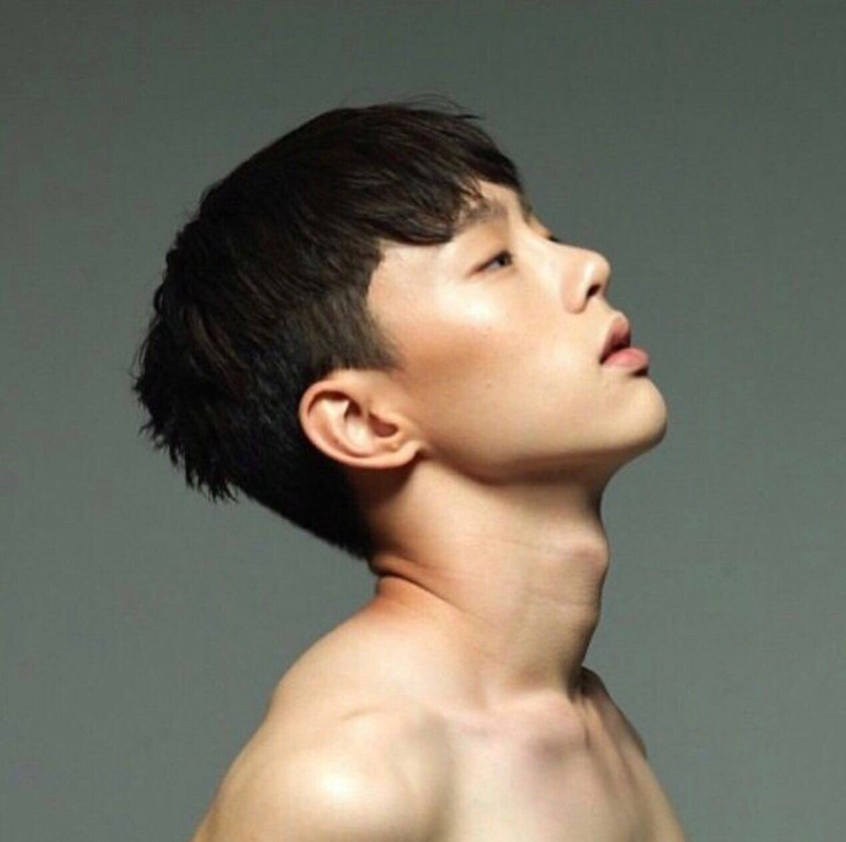 hyunbinpics101's tweet photo. 💦💦

#권현빈 #YGKplus #Hyunbin #JBJ #komurola #TrueColors #MyFlower https://t.co/6YHXCRYXTE