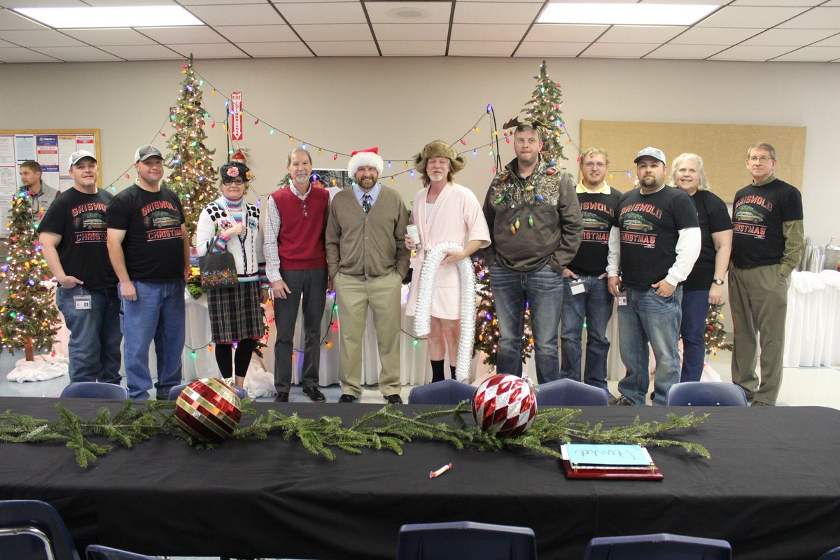 farmerstel's tweet photo. On Friday, January 26, 2018 FTC celebrated the retirement of David Garrett “Christmas Vacation” style. We cannot thank him enough for the 45 years of service, dedication, and contribution he has given to this cooperative. 
#AreYouSeriousClark #ChristmasVacation #45 #Retirement https://t.co/BVsHwMZLTl