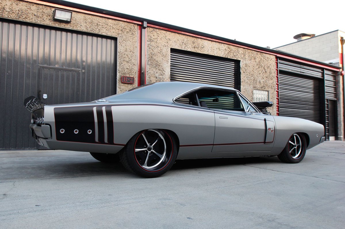 MascarAuto's tweet photo. When world champ, @petosagan calls up and asks for something fast, we go all out! This is definitely one of our favorite builds.

#mascarclassics #charger #dodge #1000hp https://t.co/z0CrLkOppY