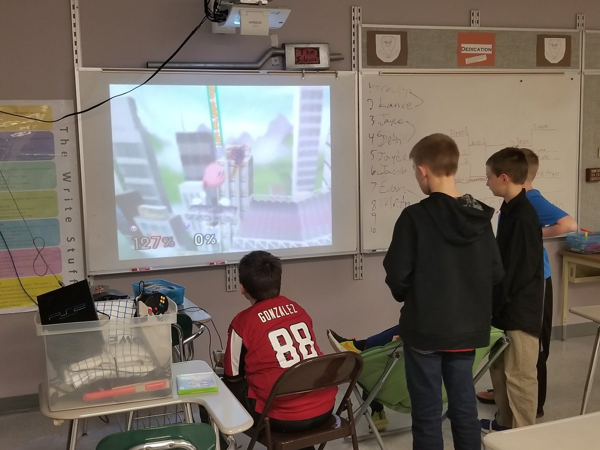 angrydananger's tweet image. Video game club. #GoGVCS