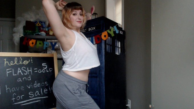 Heyooo!! I'm here on Streamate now and I hope to see ya there! https://t.co/zWt9R4L3Xv