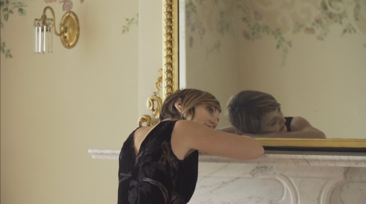 HeatherRankinMe's tweet photo. Here's a still from #Titanically (#ECMA2018 Nom), directed by @thom_fitzgerald, taken in @CommofHantsport. You can watch the video here: https://t.co/ijlRN8plzn #Titanic #WallaceHartley #violin #musicvideo https://t.co/YU9tmaxYmn