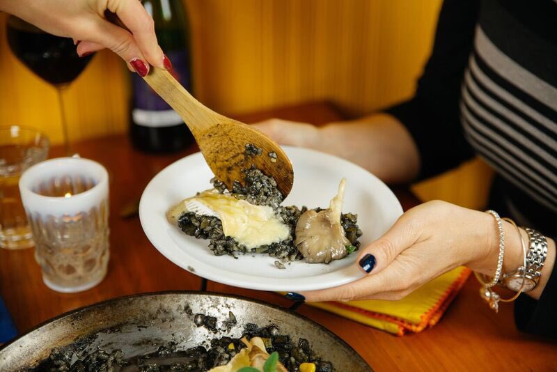 We are cozying up with our truffle paella tonight. It seems like the only right decision in this cold!
•
•
•
#tastethesix #tastetoronto #paella #tofoodies #to_finest #torontofood #queenwest