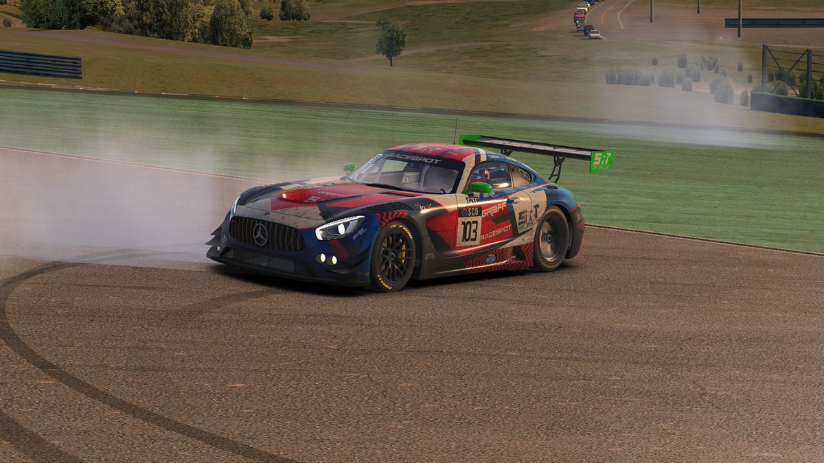 SrtEsport's tweet photo. Here are some lovely screenshots from the race this weekend at Interlagos.

@SportsCarOpen @iRacing @CoReSimRacing @Vendaval_team https://t.co/k9REdbwBZ8