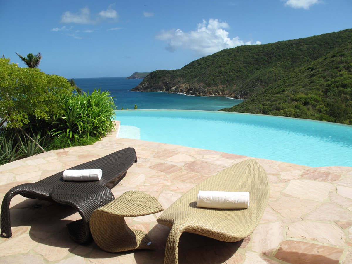 hideaways's tweet photo. Celebrate National Plan a Vacation Day--today! But we think any day is a good day to plan a #vacation. Call us--800-843-4433 or e-mail ts@Hideaways.com to get your vacation off to a good start, and a great finish. #travel #holdiay #trip #cruise https://t.co/MV8meUCg8l