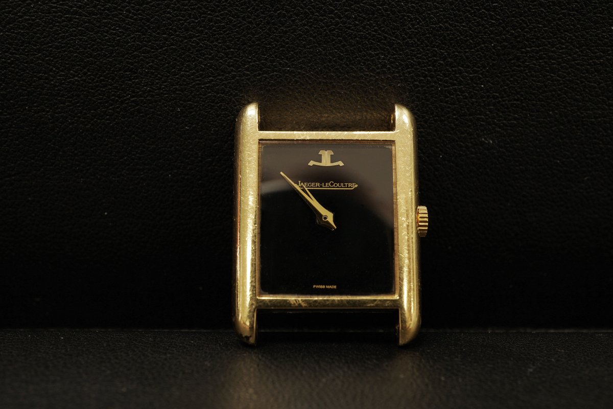 totalwr's tweet image. Our technicians have really amazed us with the repairs on this Jaeger LeCoultre. The dial refinish alone has transformed this once unwearable timepiece. #transformationtuesday #horology #beforeandafter #transformation