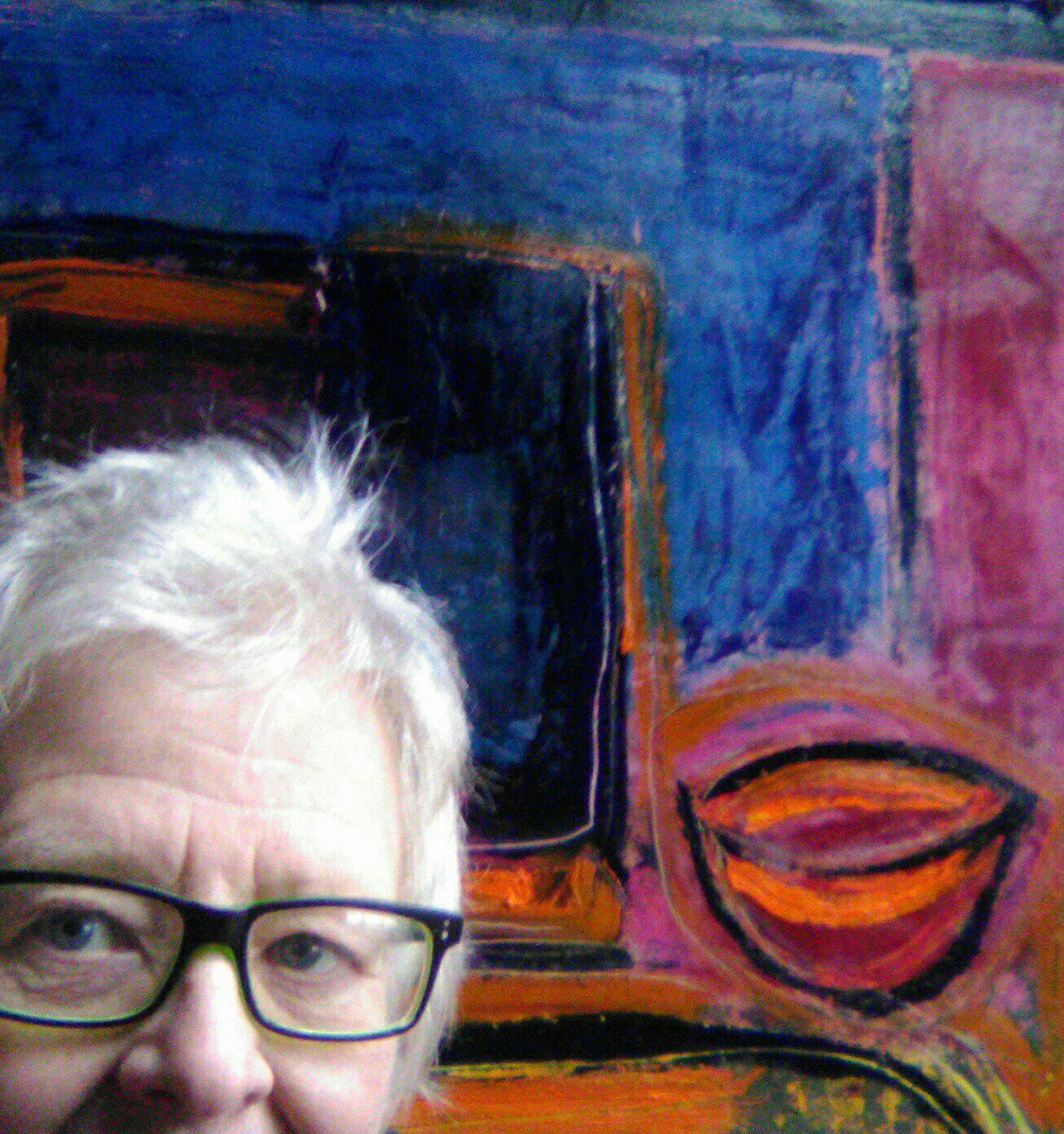 lizleindoyle's tweet photo. In the studio again today, #gettingdarker https://t.co/pjhe3RUWik