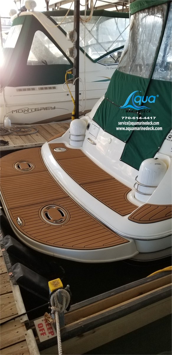 aquamarinedeck's tweet photo. #aquamarinedeck #marineflooring #boatdecking #marinenonskid #softteak #carpetstinks #swimplatforms #doral300 https://t.co/aBtgxGqwsH