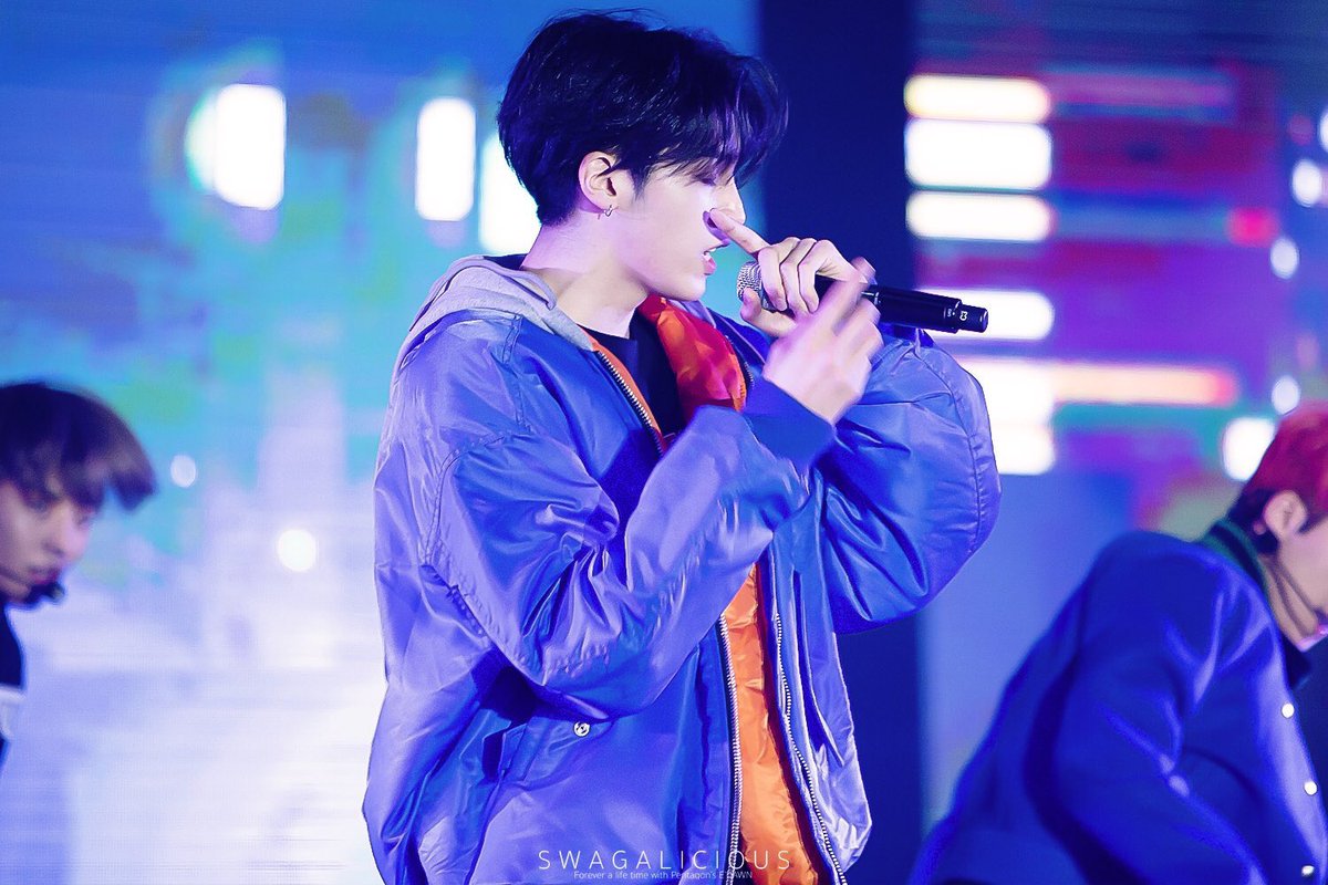 Ptgaskies's tweet photo. Happy birthday to our giant maknae💝 #GiantBabyDay #WooseokDay https://t.co/dpJUVhUktm